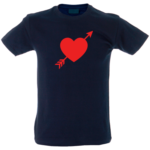 Camiseta hombre corazón flecha